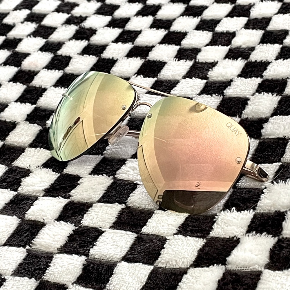 Quay Australia Muse glasses